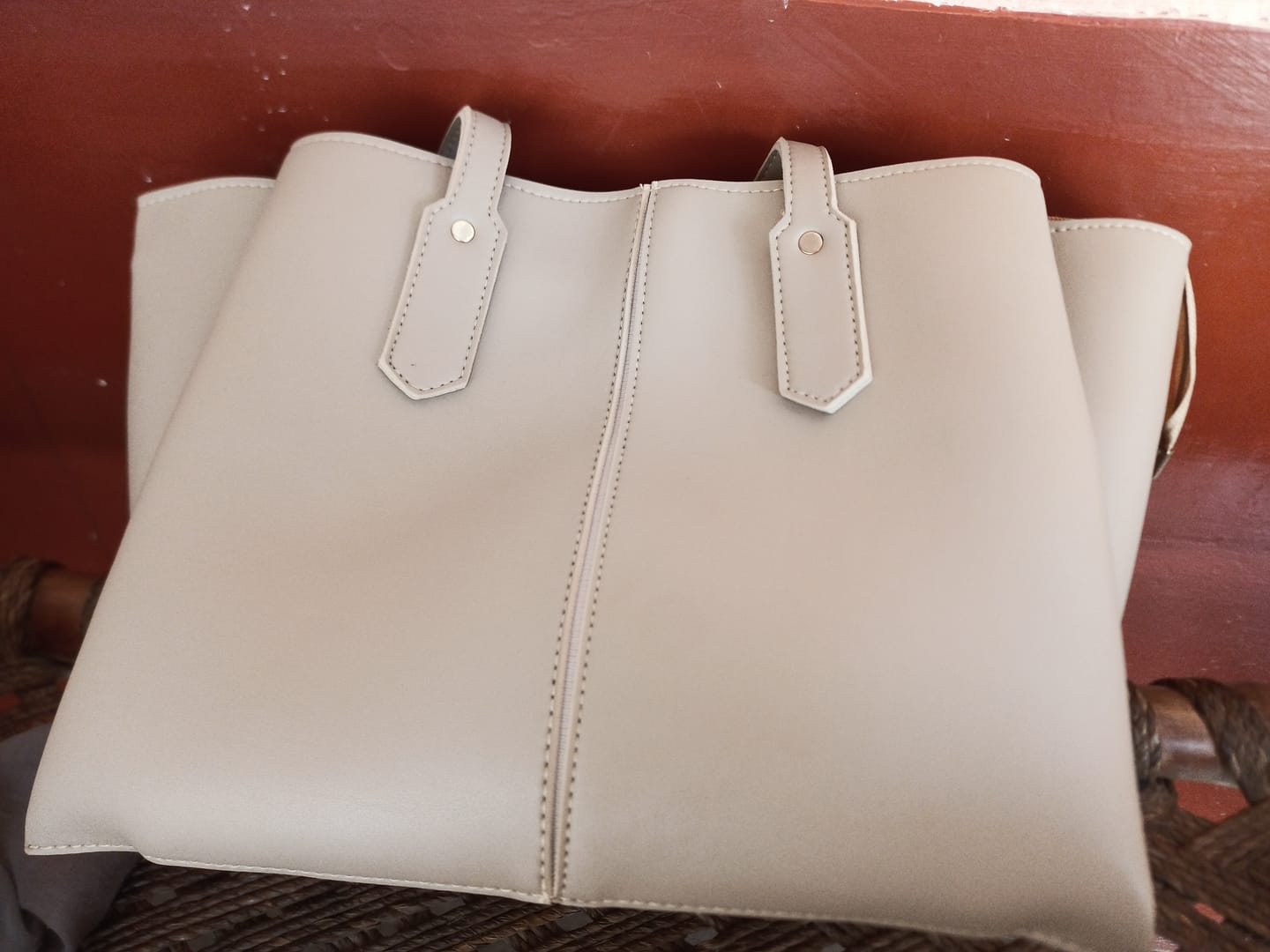 Customer photo review of Eugene Tote Latte