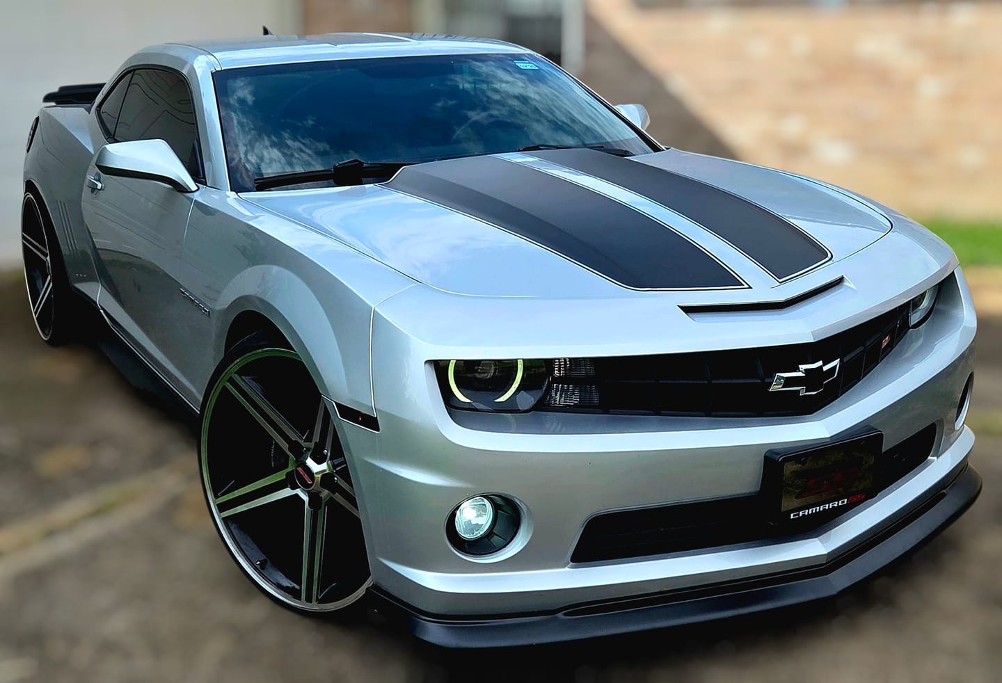 Customer photo review of 2010-13 Camaro ZL1 Front Bumper Lip Splitter