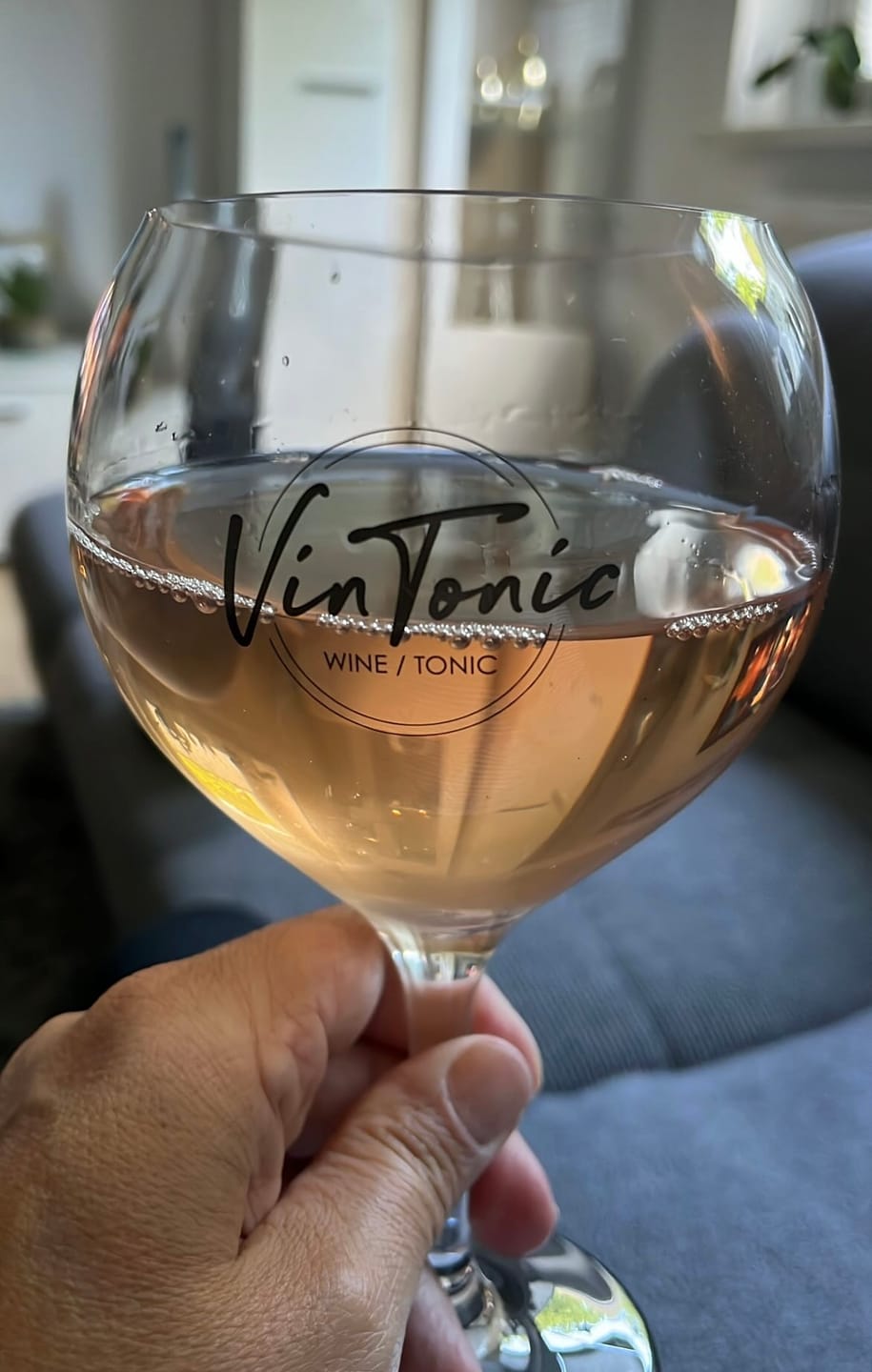 Customer photo review of VinTonic Rosé  | 6 x 0,75 L