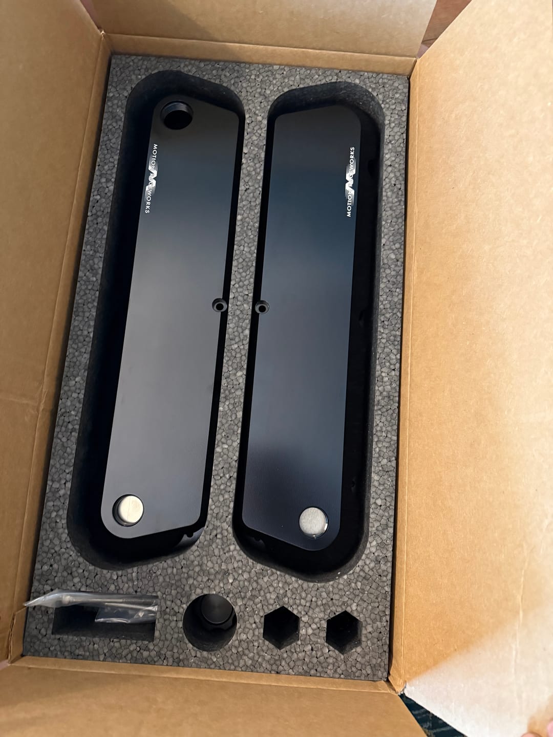 Customer photo review of Motion Raceworks Billet SBF Valve Covers (Black Anodized) Pre order