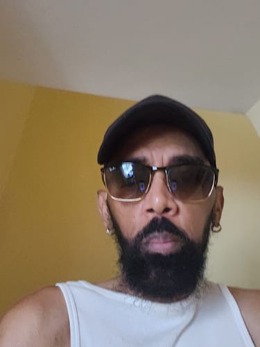 Customer photo review of Respected Roots Package Protection i