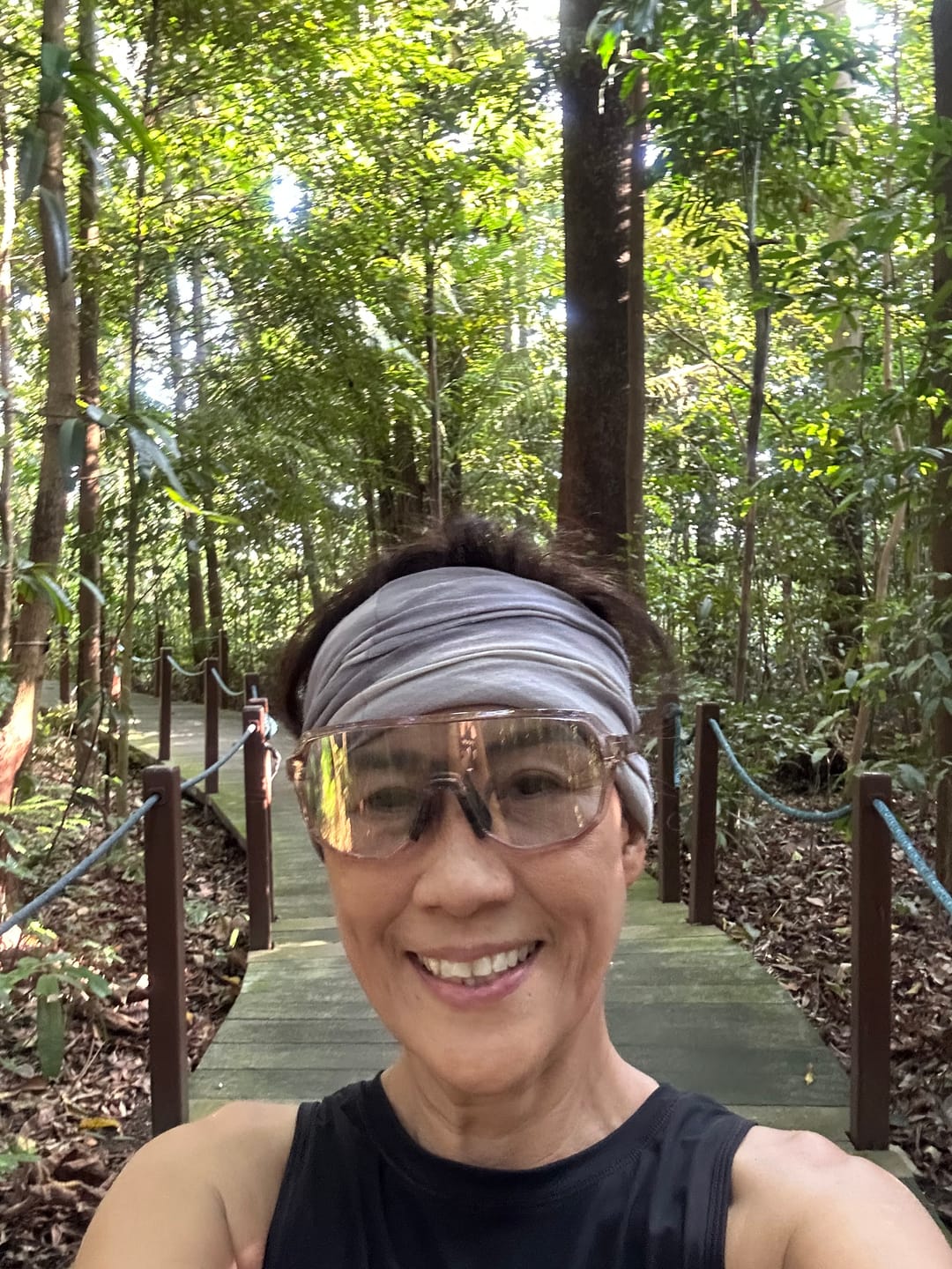 Customer photo review of REVO Kapvoe X63 Photochromic Sunglasses for Men Women
