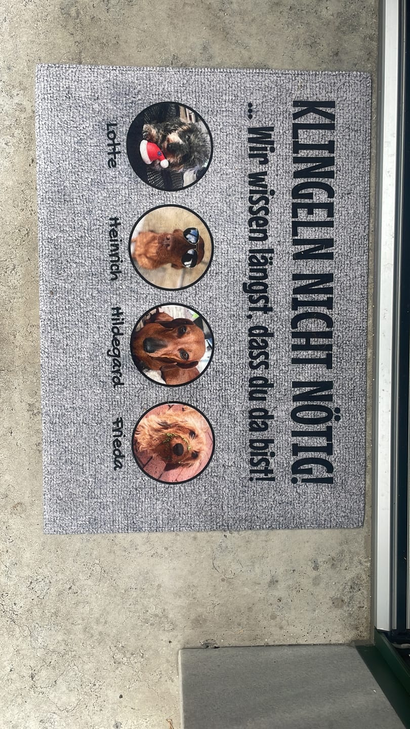 Customer photo review of Klingeln nicht nötig mit Foto - individuelle Fußmatte
