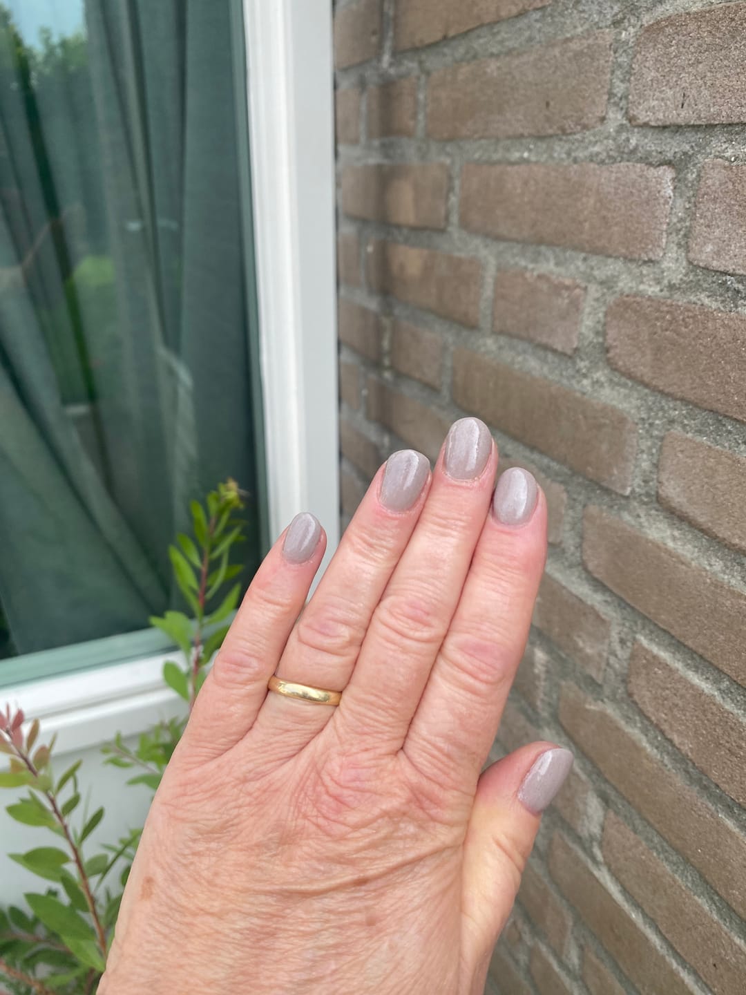 Customer photo review of Autumn Tea Gold Dipping Powder