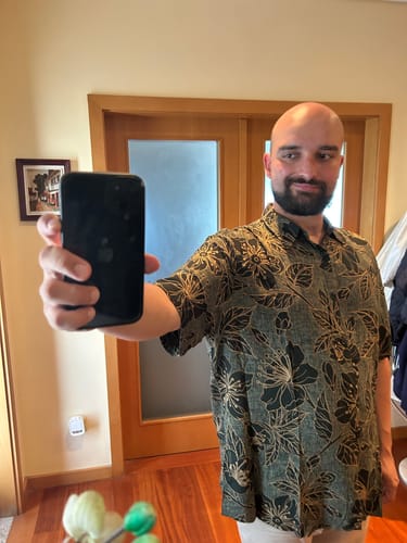 Customer photo review of Chemise à manches courtes boutonnée pour hommes, motif floral, vintage, vert, vacances d'été
