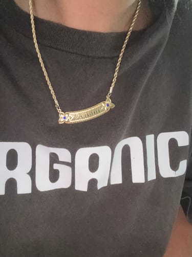 Customer photo review of 12mm Hau'oli Heirloom Horizontal Necklace