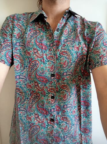 Customer photo review of Chemise rétro années 70 en coton Paisley Vintage pour homme