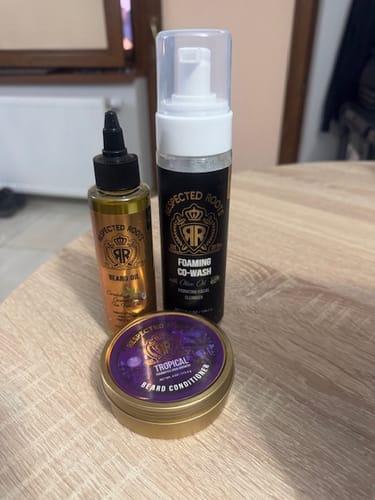 Customer photo review of Beard Care Kit