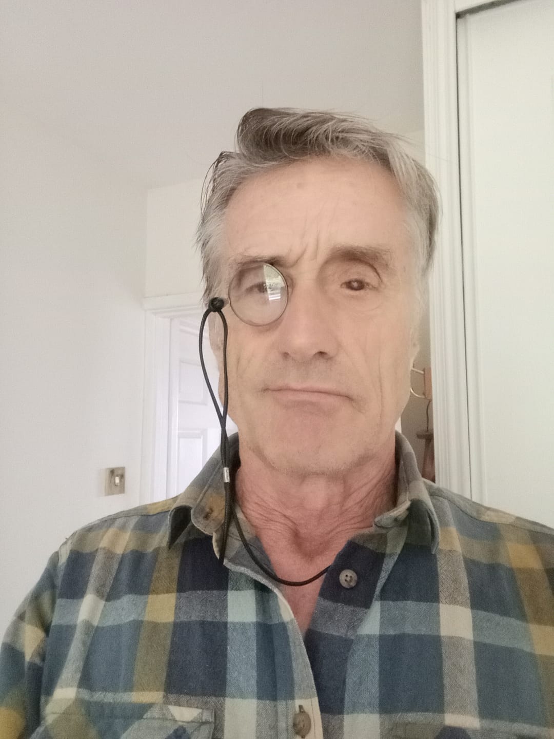 Customer photo review of Monocle - Large 40mm - Silver Dark - Custom Lens