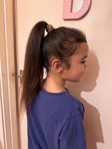 Customer photo review of Stranded Medium Wand Wave Clip-in Ponytail - Colour #2/5 Azalea