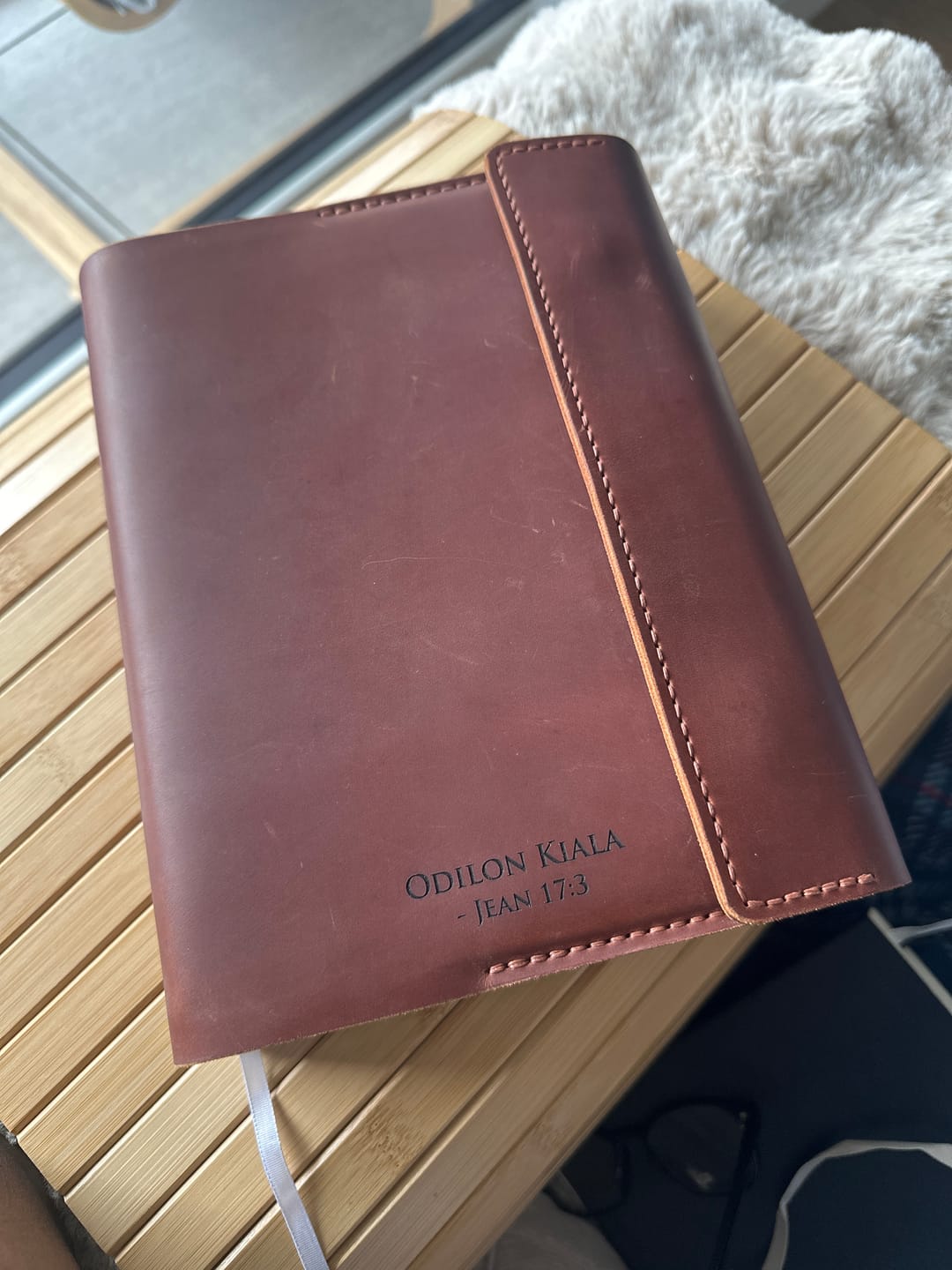Customer photo review of Bibelhülle "Hirte+" · echtes Leder · individuelle Größen · handmade Bibelhülle nach Maß