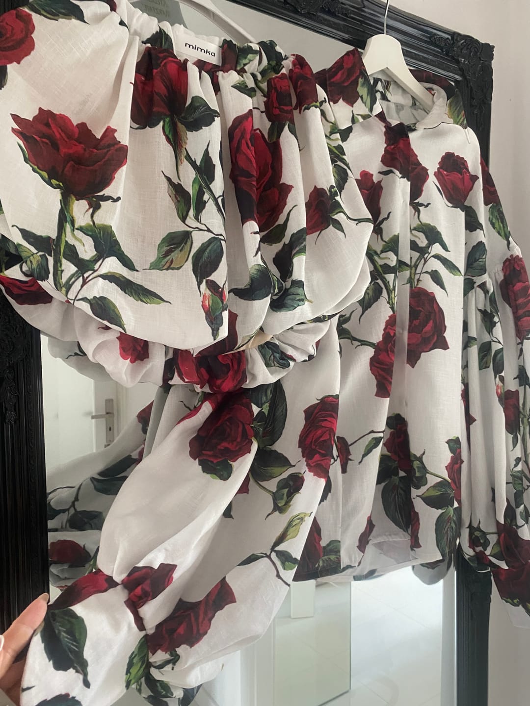 Customer photo review of Red Rose Pattern White Fabric by Metre