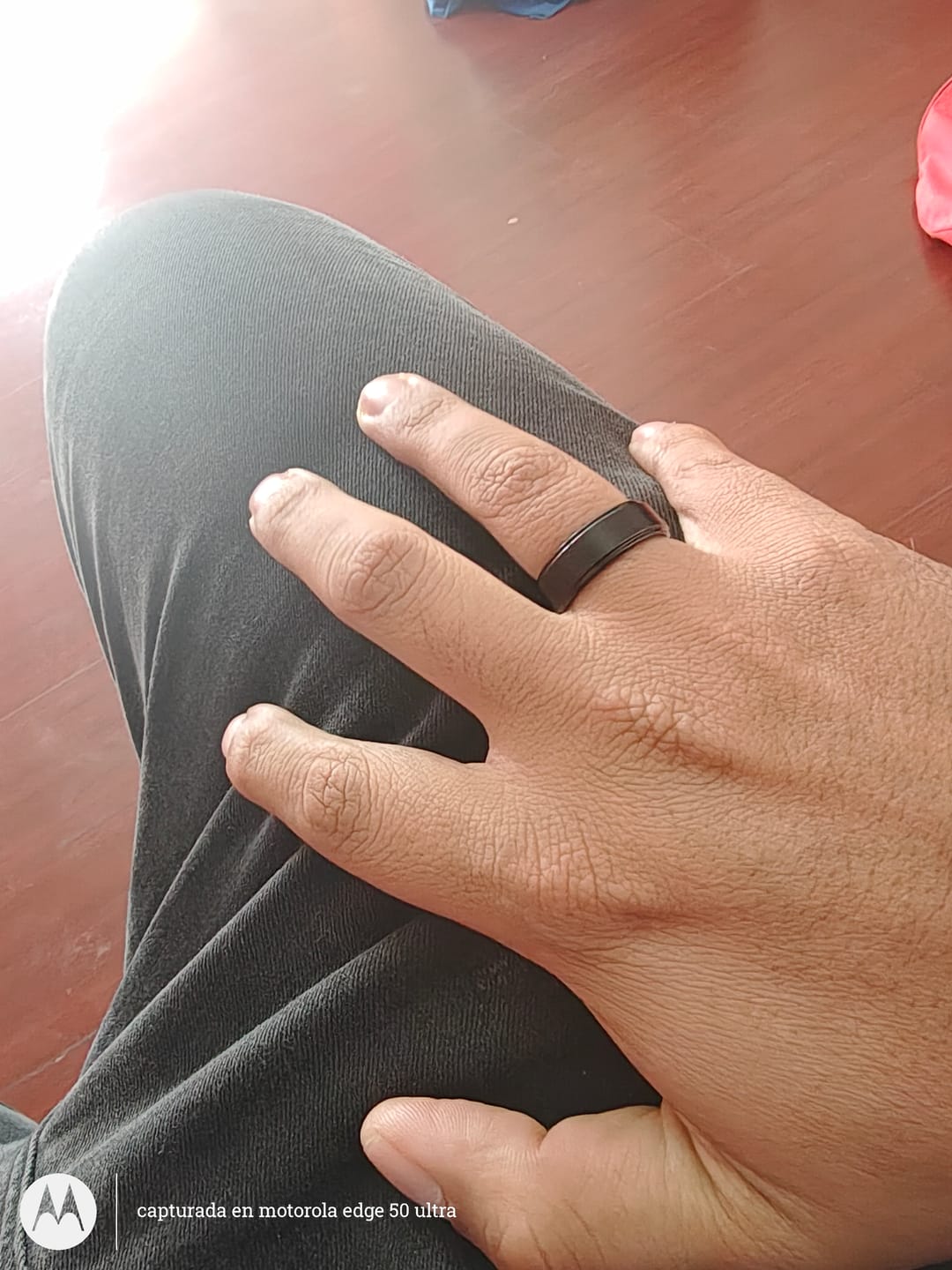 Customer photo review of Anillo Essential Strong Black Carburo de Tungsteno