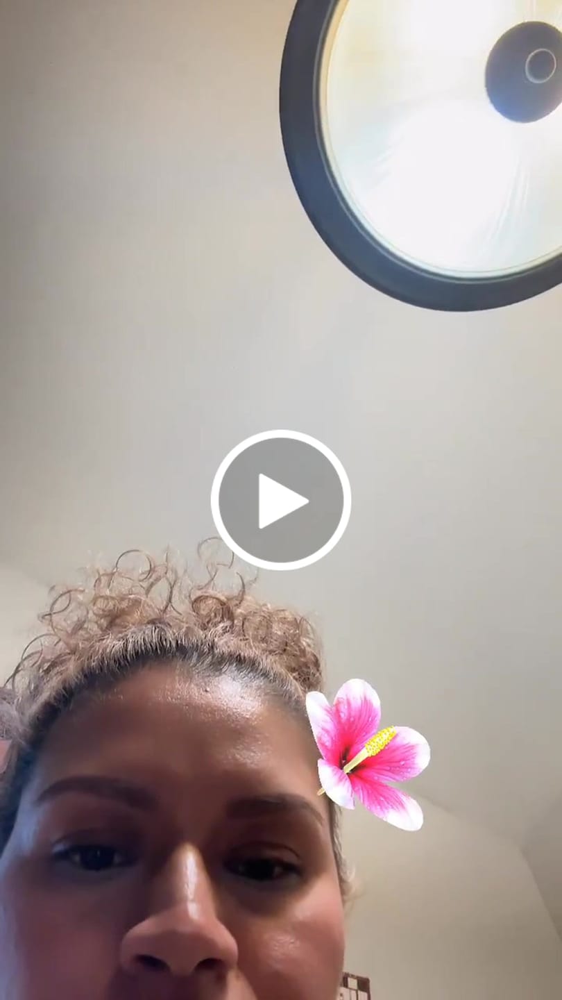 Customer video review of Jana