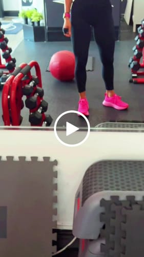 Customer video review of Black Shaping Scrunch Butt Leggings