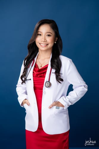 Customer photo review of Long Sleeves Blazer Pro+® - Women / White