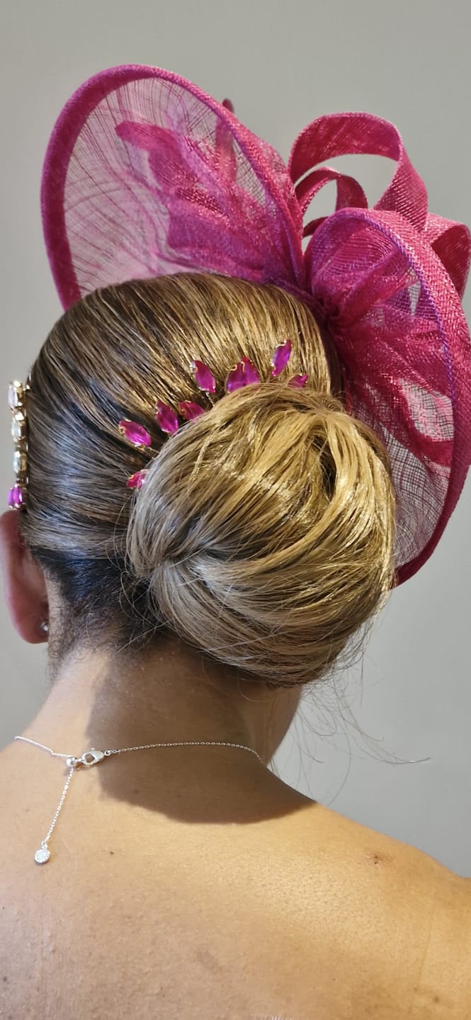 Customer photo review of Stranded Clip-in Mum Bun - Colour #6/27 Honey Blush