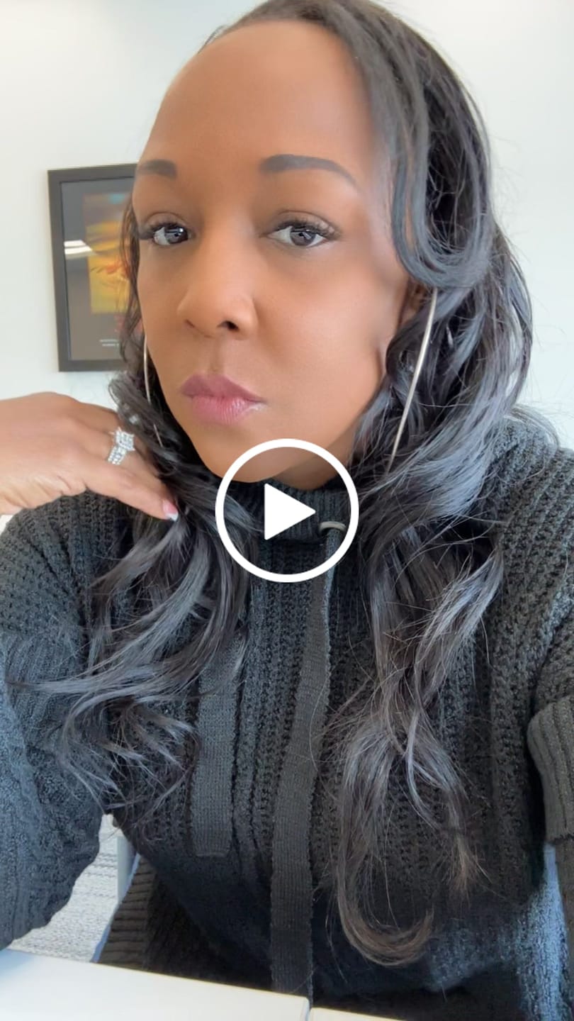 Customer video review of Self Adhesive Lashes-Luxe Duo