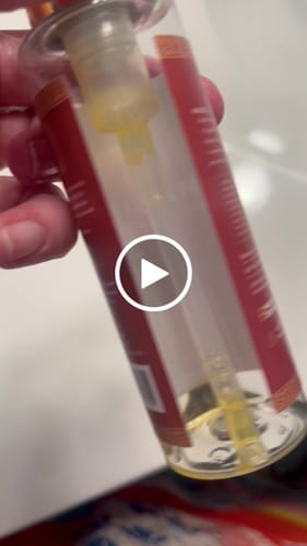 Customer video review of Besque™ Magic Body Oil - 100ml