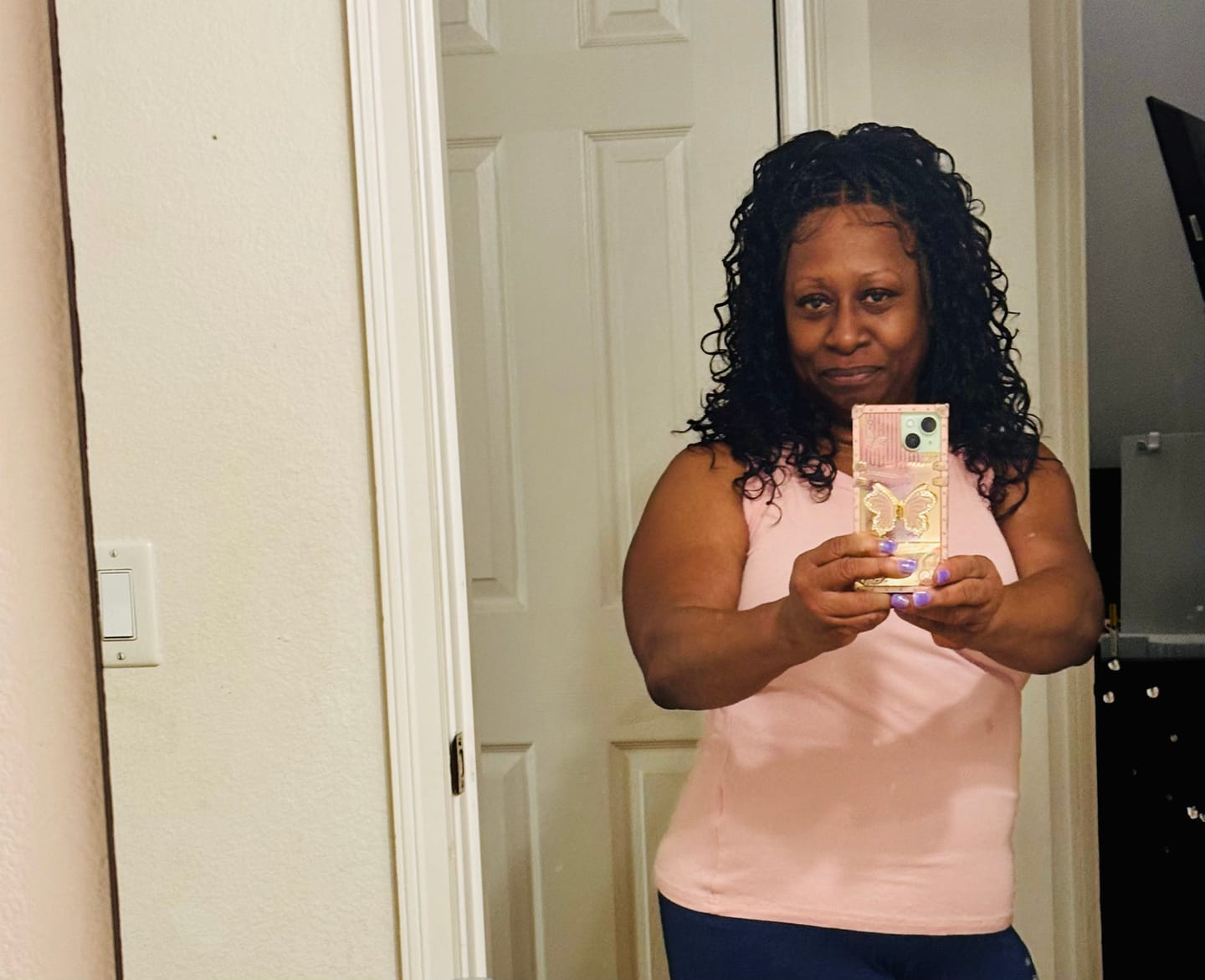 Customer photo review of Kiki - 16" Pre Bleached Swiss HD Lace Human Hair Curls Full Lace Knotless Boho Box Braided Wig