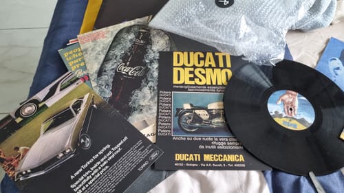 Customer photo review of VINTAGE ADVERTISEMENTS - WALL COLLAGE POSTERS