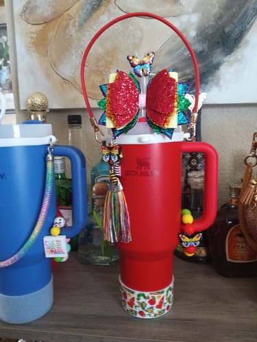 Customer photo review of HUNGRY CATERPILLAR Tumbler Boot -fits 20-40oz New!