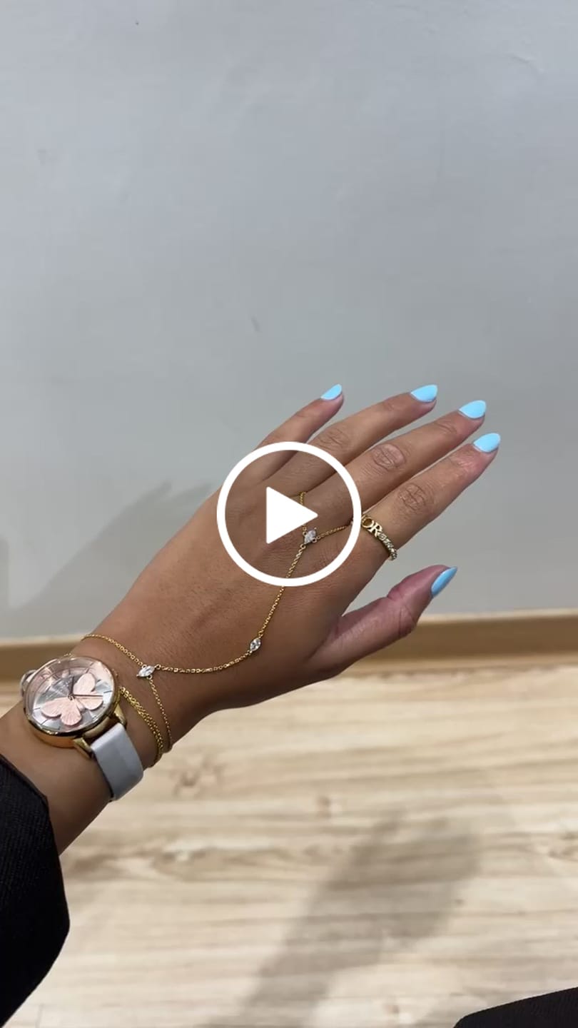 Customer video review of Amber Hand Chain