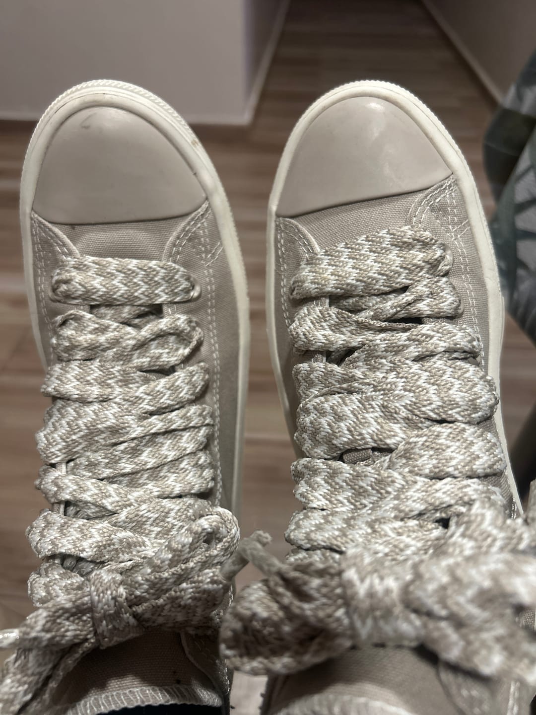 Customer photo review of Zapatillas Converse Chuck Taylor Move Hi Platform Beige