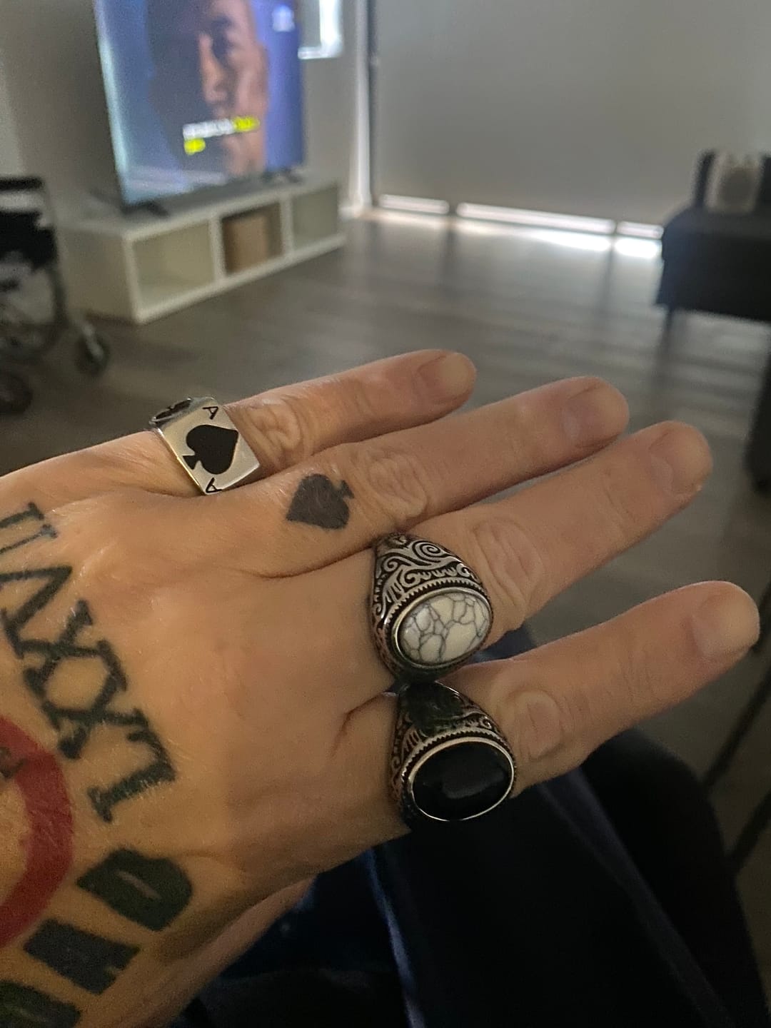 Customer photo review of BLACK EYES.