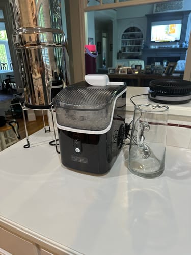 Customer photo review of 34lbs/24H Nugget Ice Makers Countertop