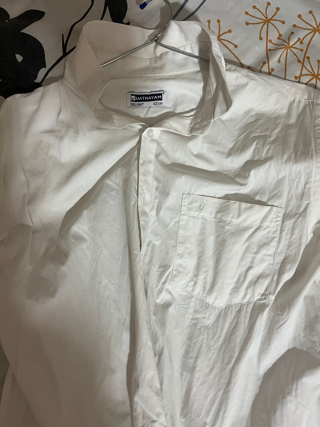 Customer photo review of AQUA Stain Free White Shirts