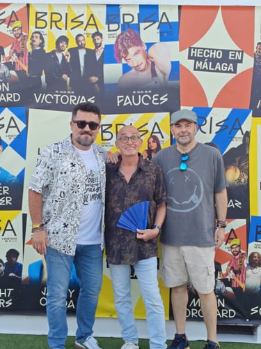 Customer photo review of Chemise élégante décontractée à manches courtes avec imprimé floral rétro