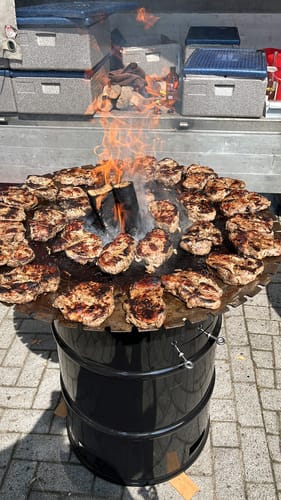 Customer photo review of 4Grill Oil Barrel Barbecue