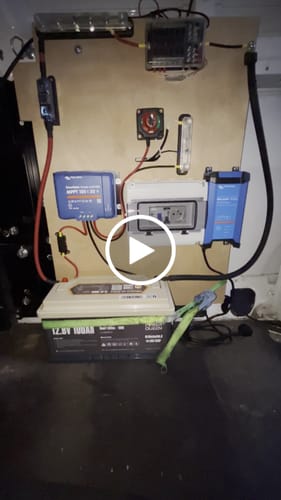 Customer video review of Batterie LiFePO4 12V 100Ah H190 de Power Queen avec Bluetooth 5.0 Intelligent