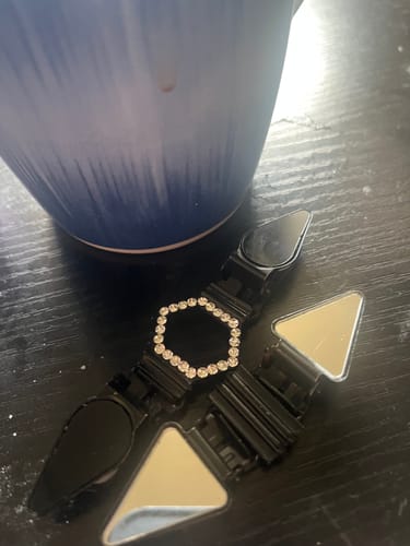 Customer photo review of The Locketts: LuxeLift