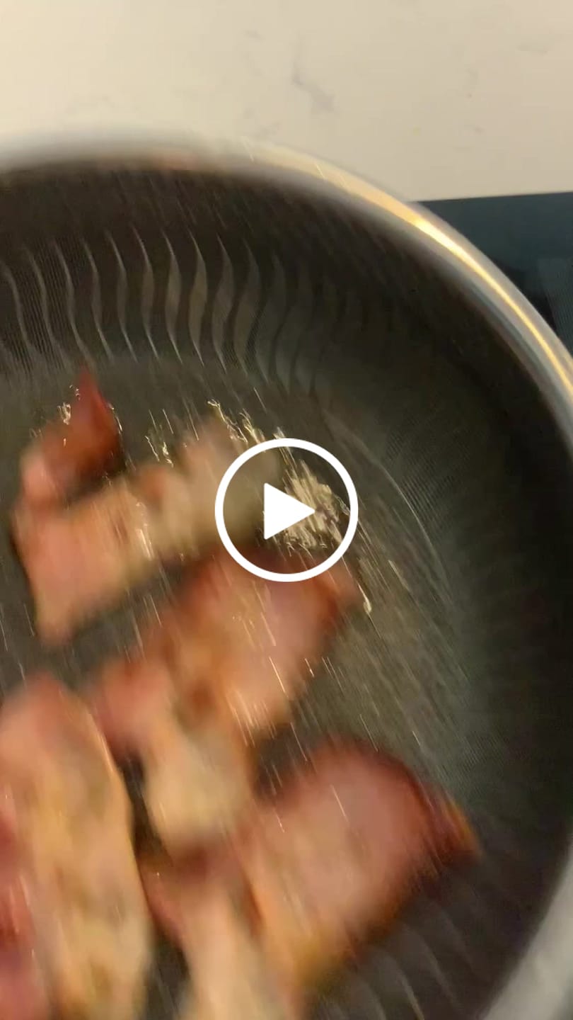 Customer video review of PureClad™ - Hybrid Pan