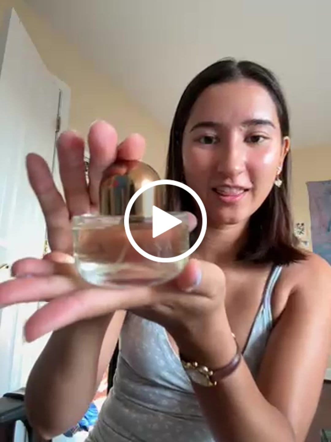 Customer video review of Kahana Eau de Parfum