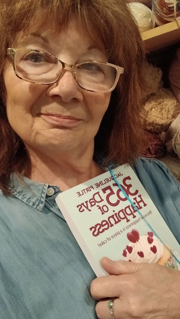Customer photo review of 365 Days of Happiness (Paperback) – A Step-by-Step Guide to Being Happy