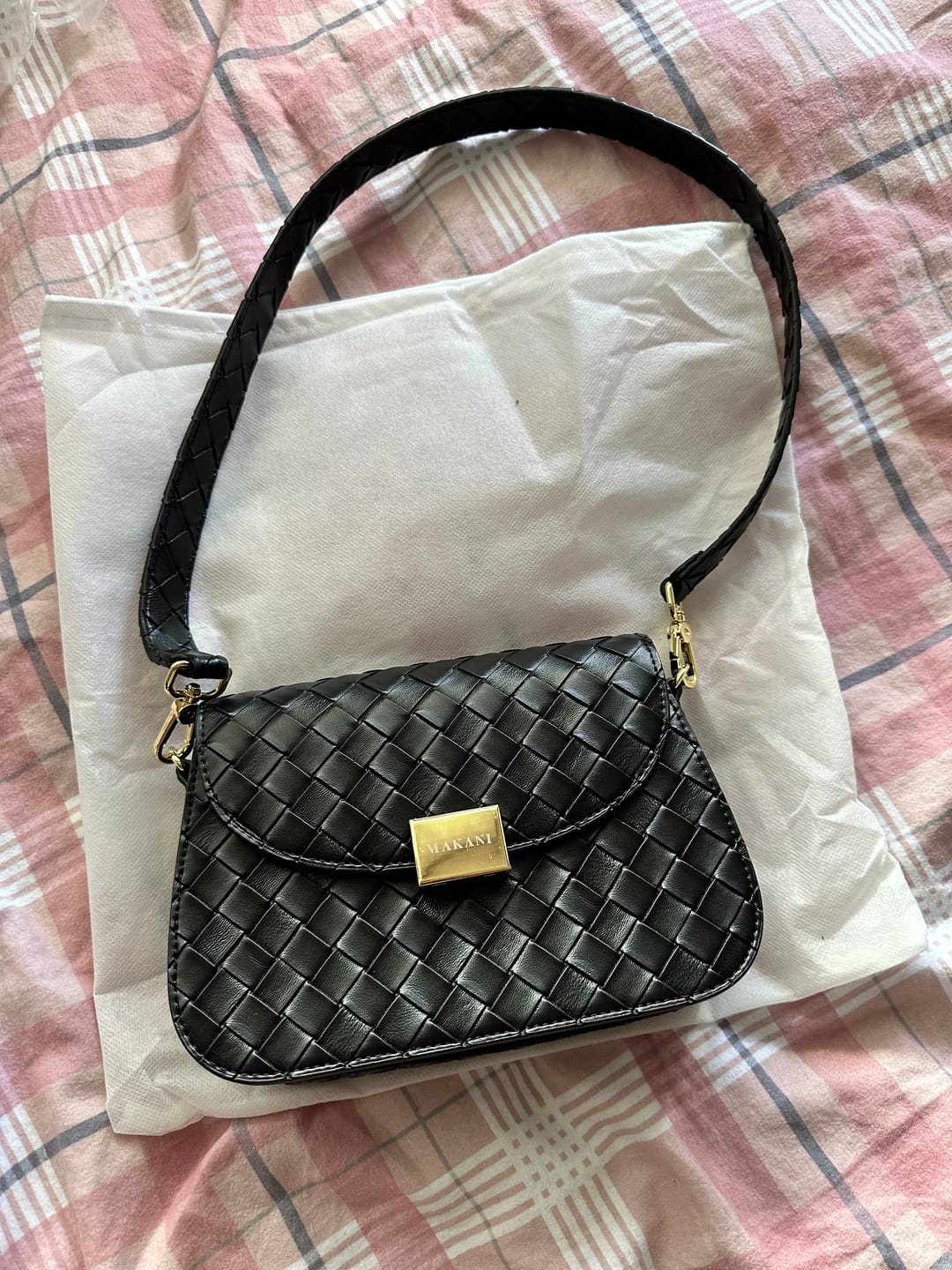 Customer photo review of PUALANI - BLACK