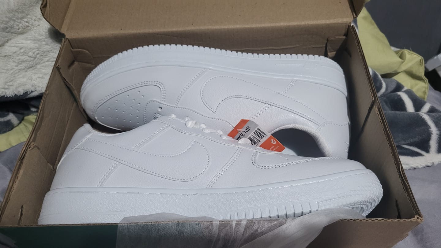 Customer photo review of Paq 6 Pares Tenis 270 Blanco Total 25/28.5
