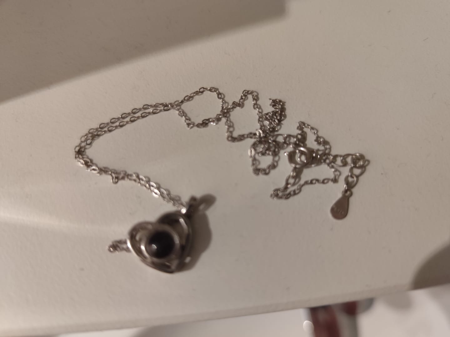 Customer photo review of Sternzeichen Halskette