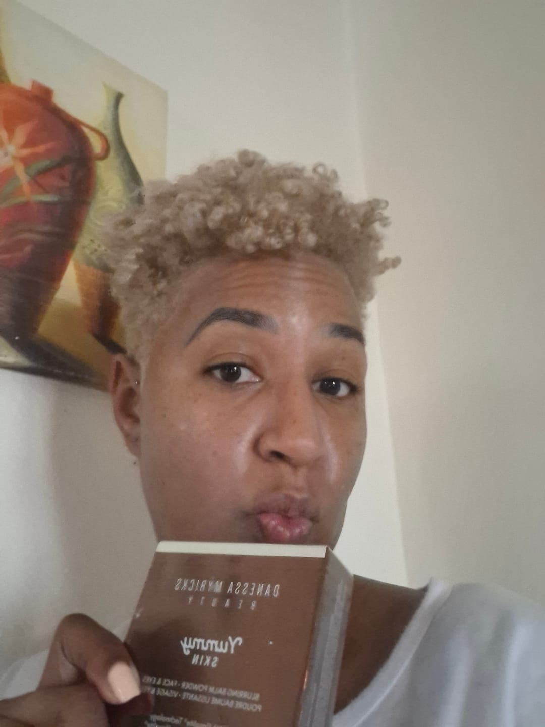 Customer photo review of Danessa Myricks Beauty Yummy Skin Blurring Balm Powder