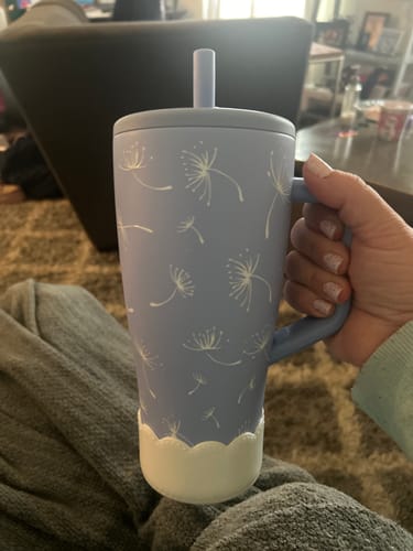 Customer photo review of White Shimmer Scallop Tumbler Boot -fits 20-40oz New!