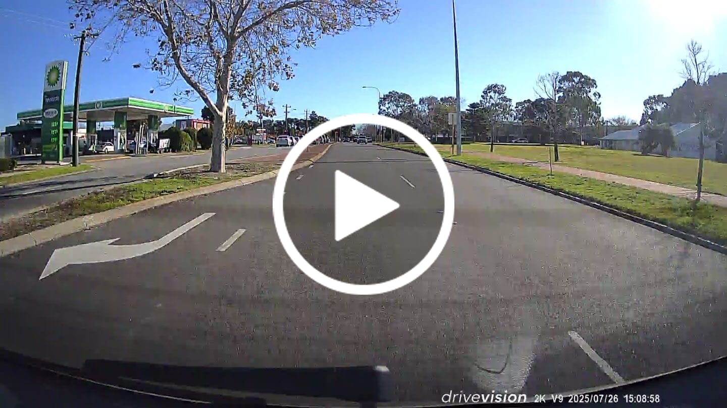 Customer video review of Rear Facing Cam
