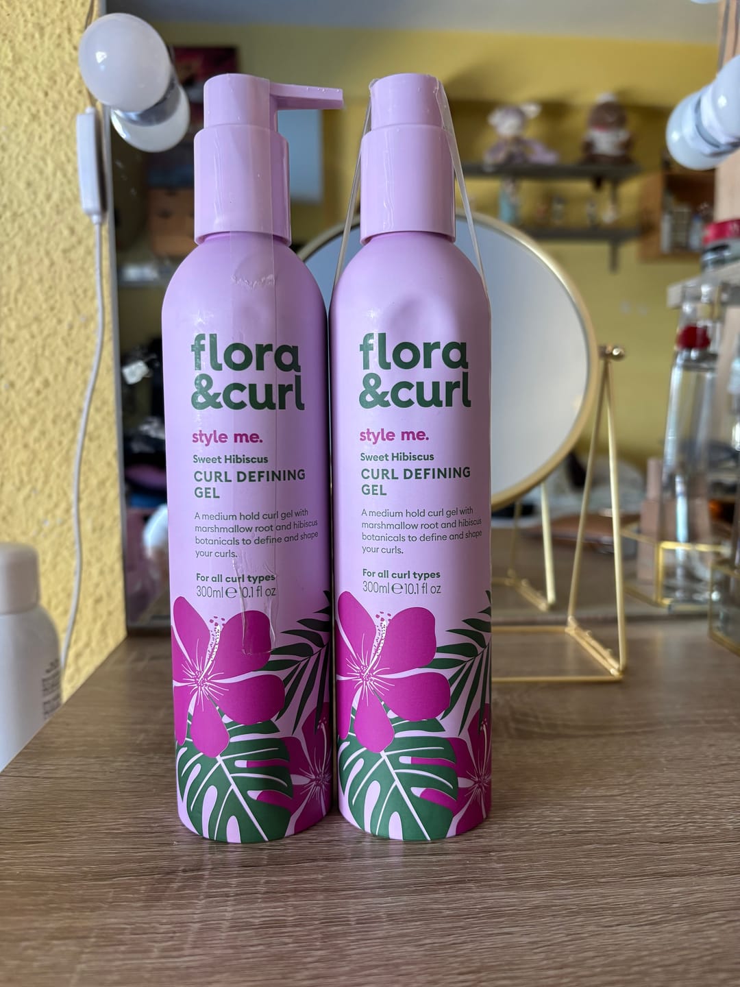 Customer photo review of Flora & Curl Style Me Sweet Hibiscus Curl Defining Gel 300ml