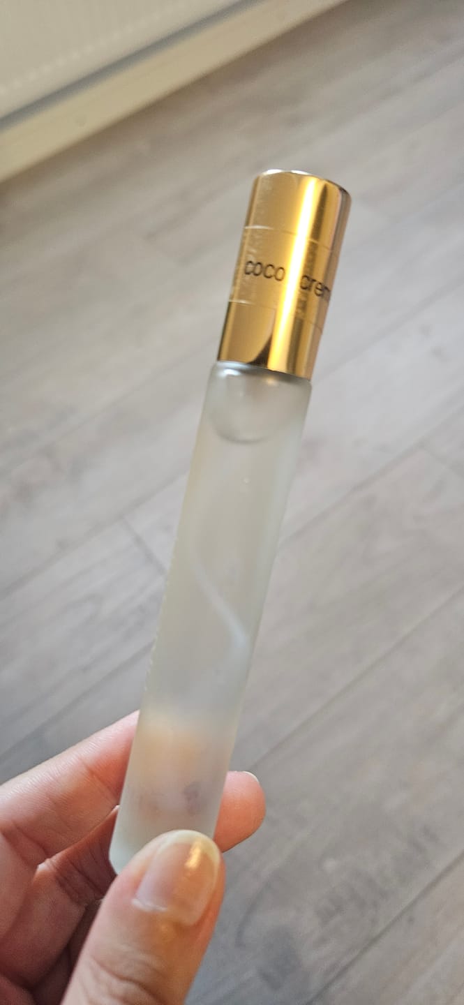 Customer photo review of Coconut Crème