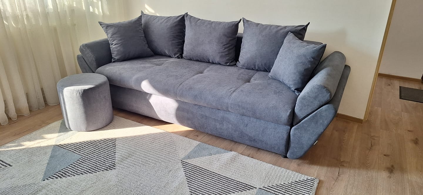 Customer photo review of Canapea extensibilă dumonde cu ladă de depozitare si sezut confortabil din spuma HR, Loana Graphite 250x100 cm