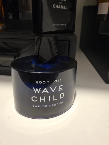 Customer photo review of Room 1015 Wavechild