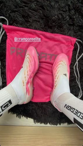 Customer photo review of Predator 25 Laceless FG - Blanc/Rose/Or