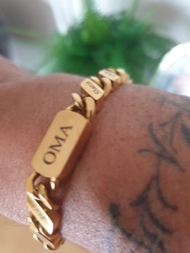undefined review of Familieschakel Armband Voor Oma image 1 out of 1